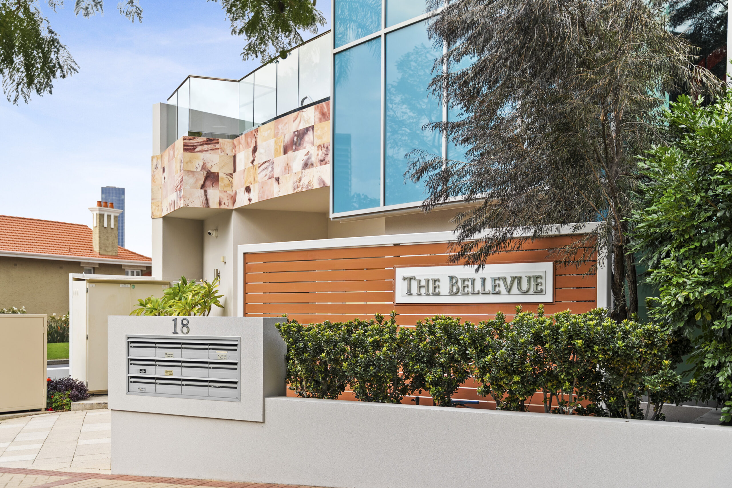 18 Bellevue Terrace, West Perth - Web Size 05