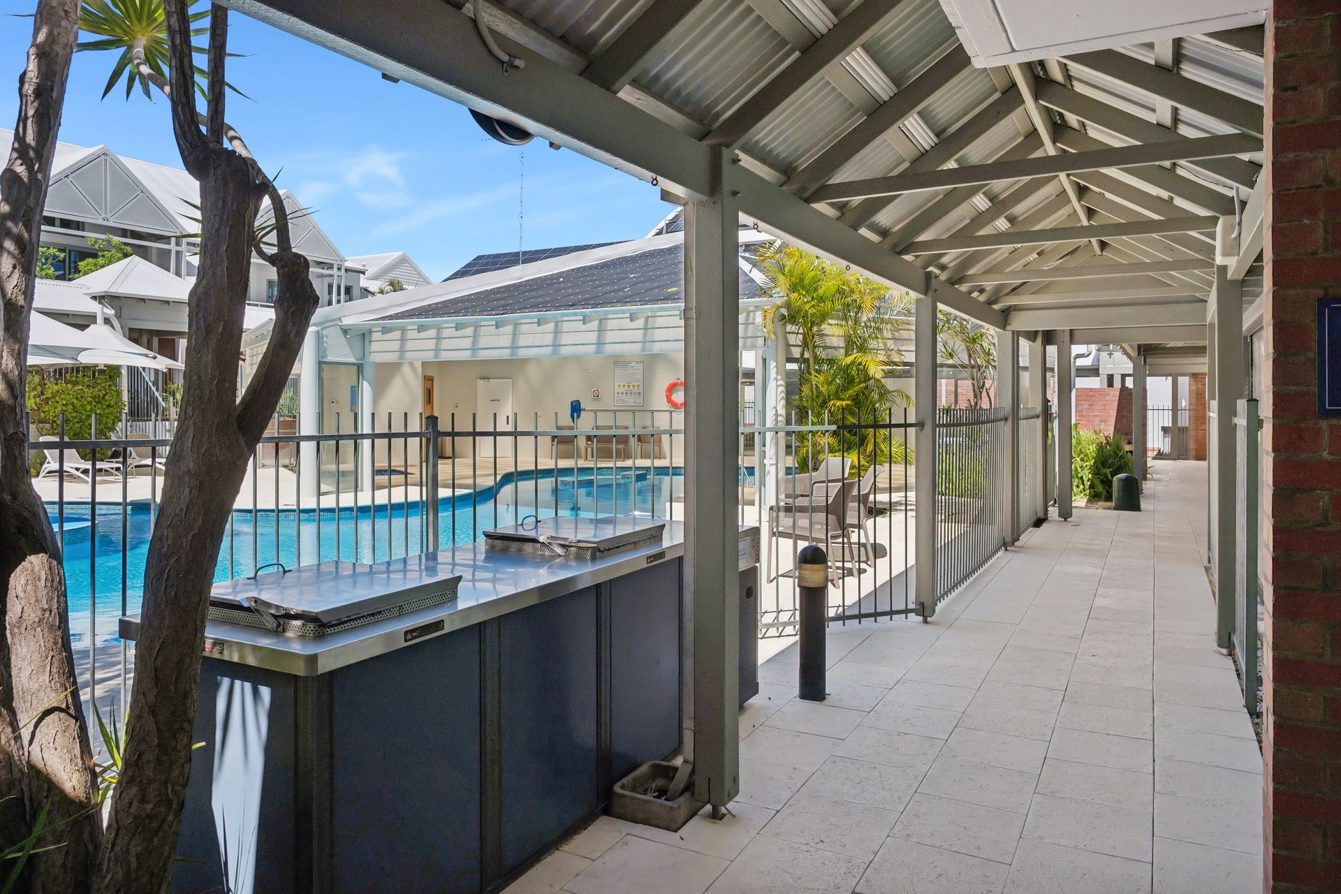 12_137 Melville Parade, Como 12